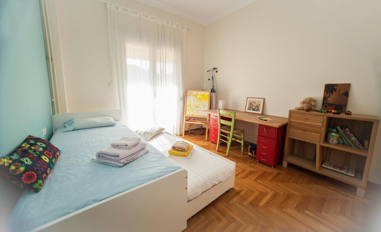 2 Bedroom Apartment At The Historical Center, View To Acropolis Athena Bagian luar foto